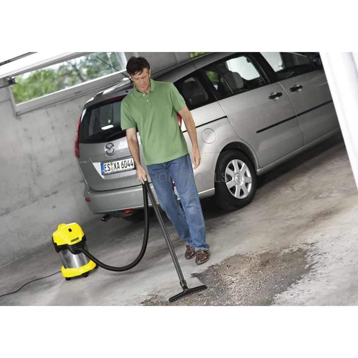 Những máy hút bụi chuyên dụng sẽ hút được nước